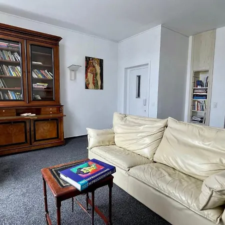The Doors Park House Apartment *