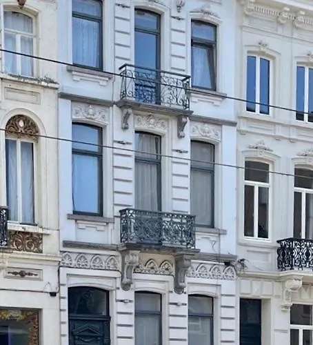 The Doors Park House *